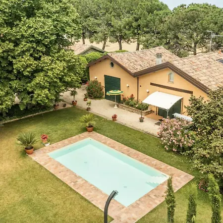 Podere Terrerosse Con Piscina Nell'entroterra Di