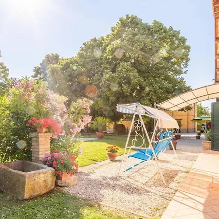 Podere Terrerosse Con Piscina Nell'entroterra Di