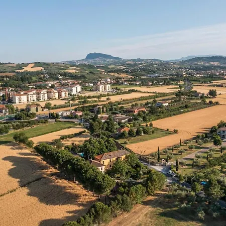 Podere Terrerosse Con Piscina Nell'entroterra Di * Rimini