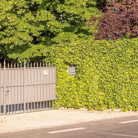 Podere Terrerosse Con Piscina Nell'entroterra Di Rimini