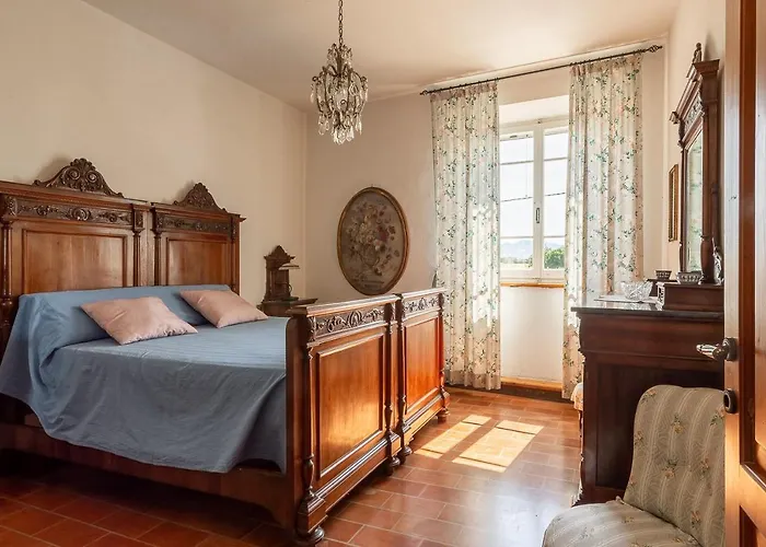 Podere Terrerosse Con Piscina Nell'entroterra Di Villa