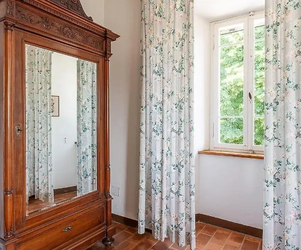 Podere Terrerosse Con Piscina Nell'entroterra Di