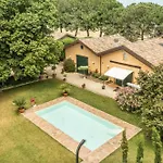 Podere Terrerosse Con Piscina Nell'entroterra Di