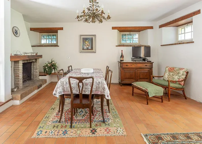 Villa Podere Terrerosse Con Piscina Nell'entroterra Di *