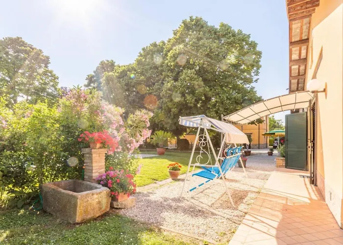 Podere Terrerosse Con Piscina Nell'entroterra Di